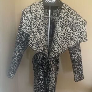 BCBG Max Zaria Hooded belted wrap coat , Leopard print